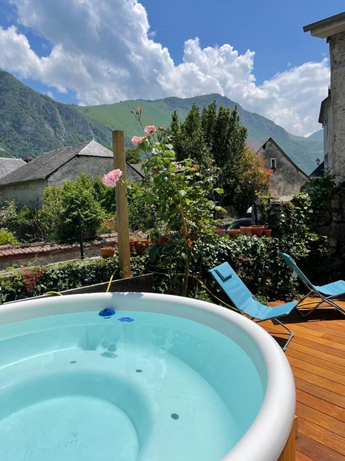 Le Monrepos Avec Jacuzzi Nordique Daire Bielle Dış mekan fotoğraf